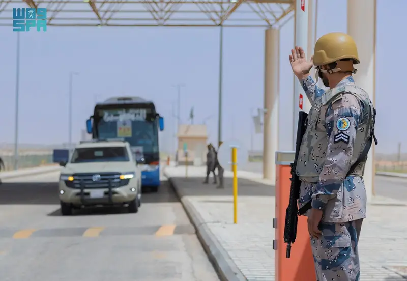 وصول أولى طلائع حجاج العراق عبر منفذ جديدة عرعر