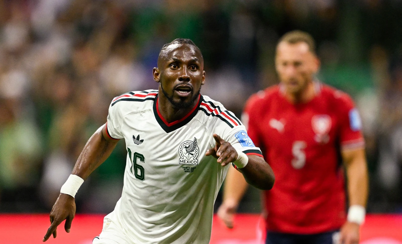 كينونيس يرفع حصيلة أهداف محترفي روشن في كأس العالم 2026