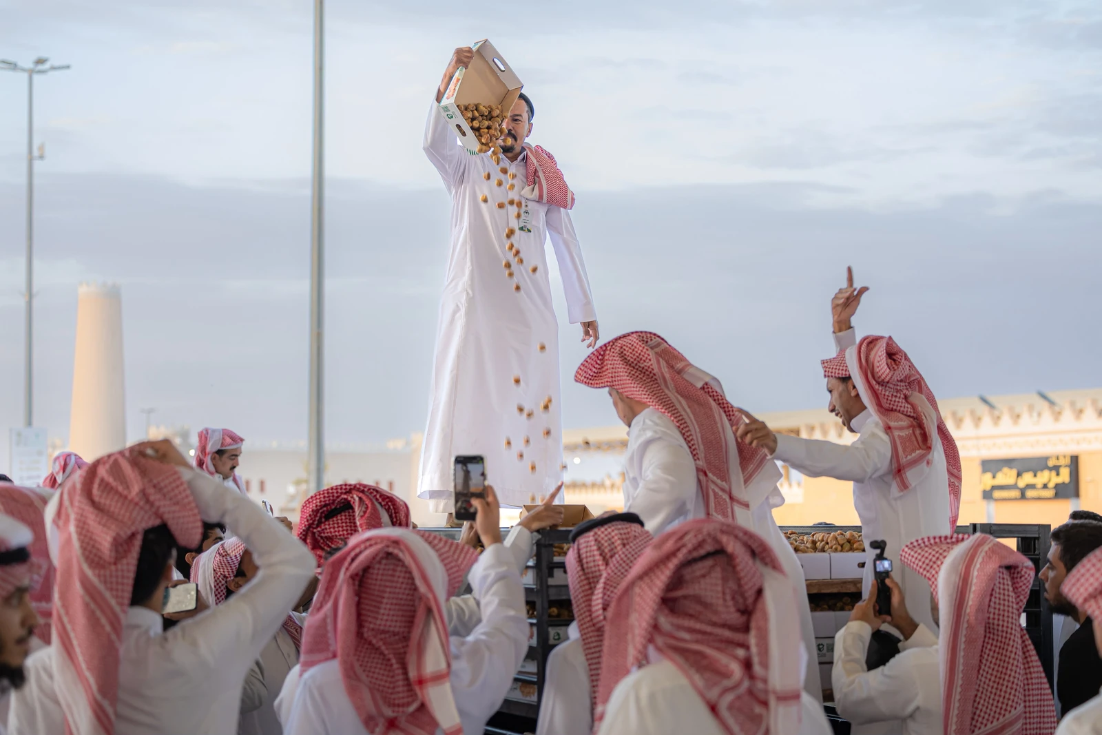 انطلاق كرنفال بريدة الدولي للتمور "الأضخم في العالم"