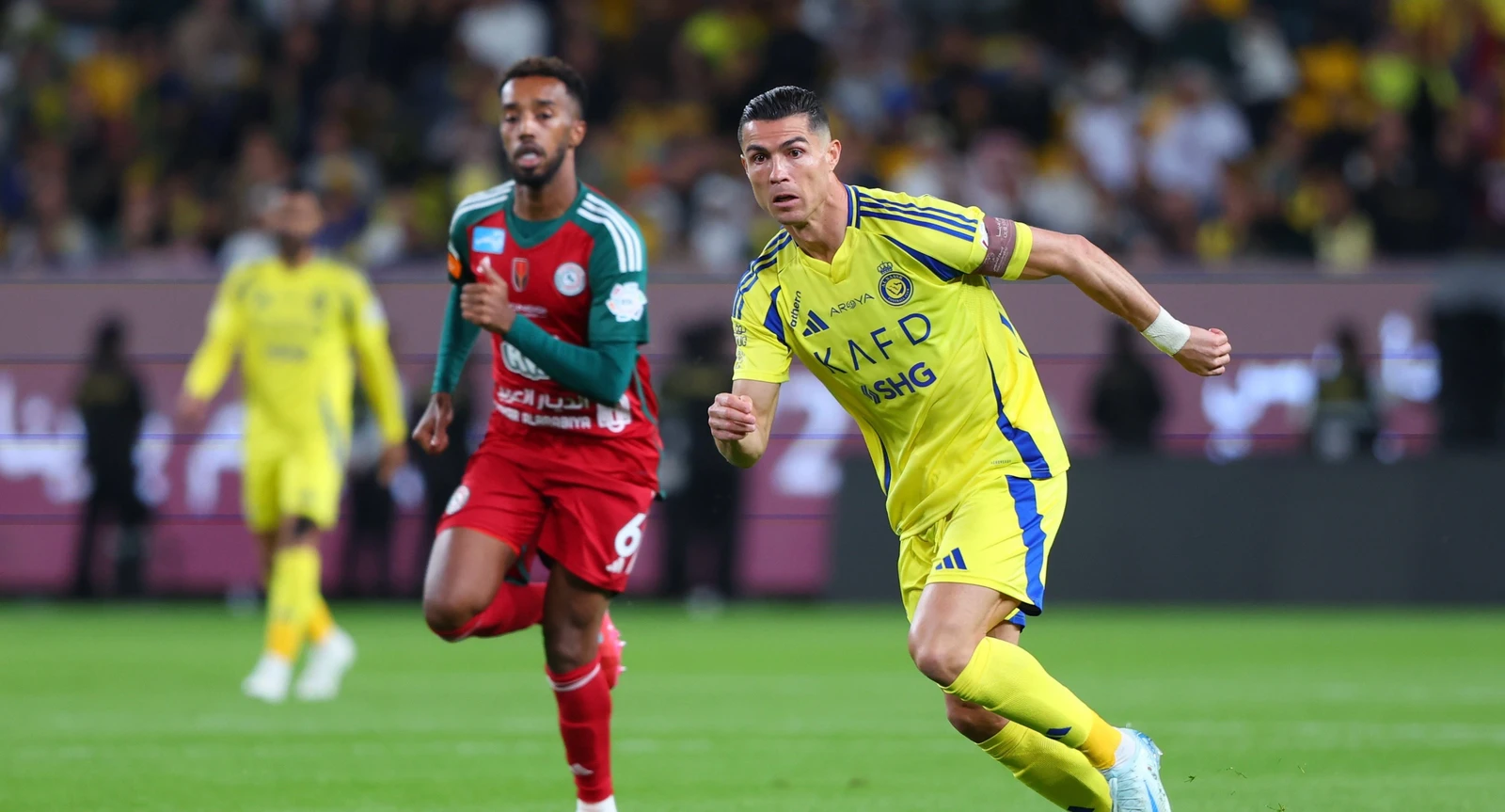 النصر والاتفاق.. أرقام من تاريخ المواجهات قبل صدام الليلة