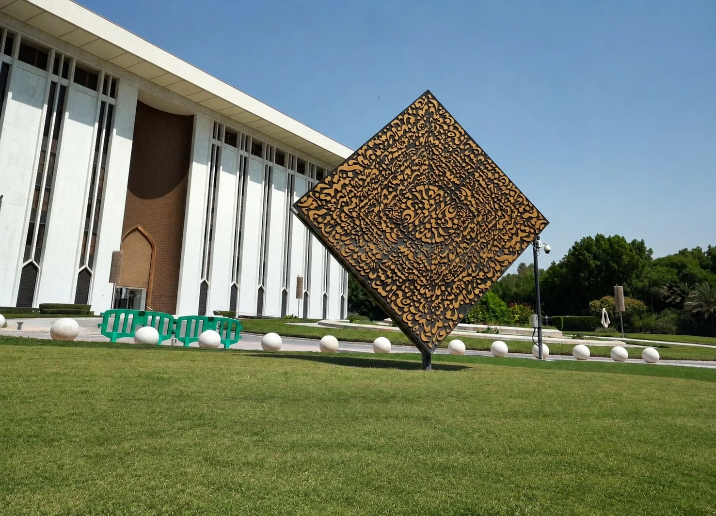 "ساما" يلغي ترخيص شركتين لمزاولة الصرافة بالمملكة