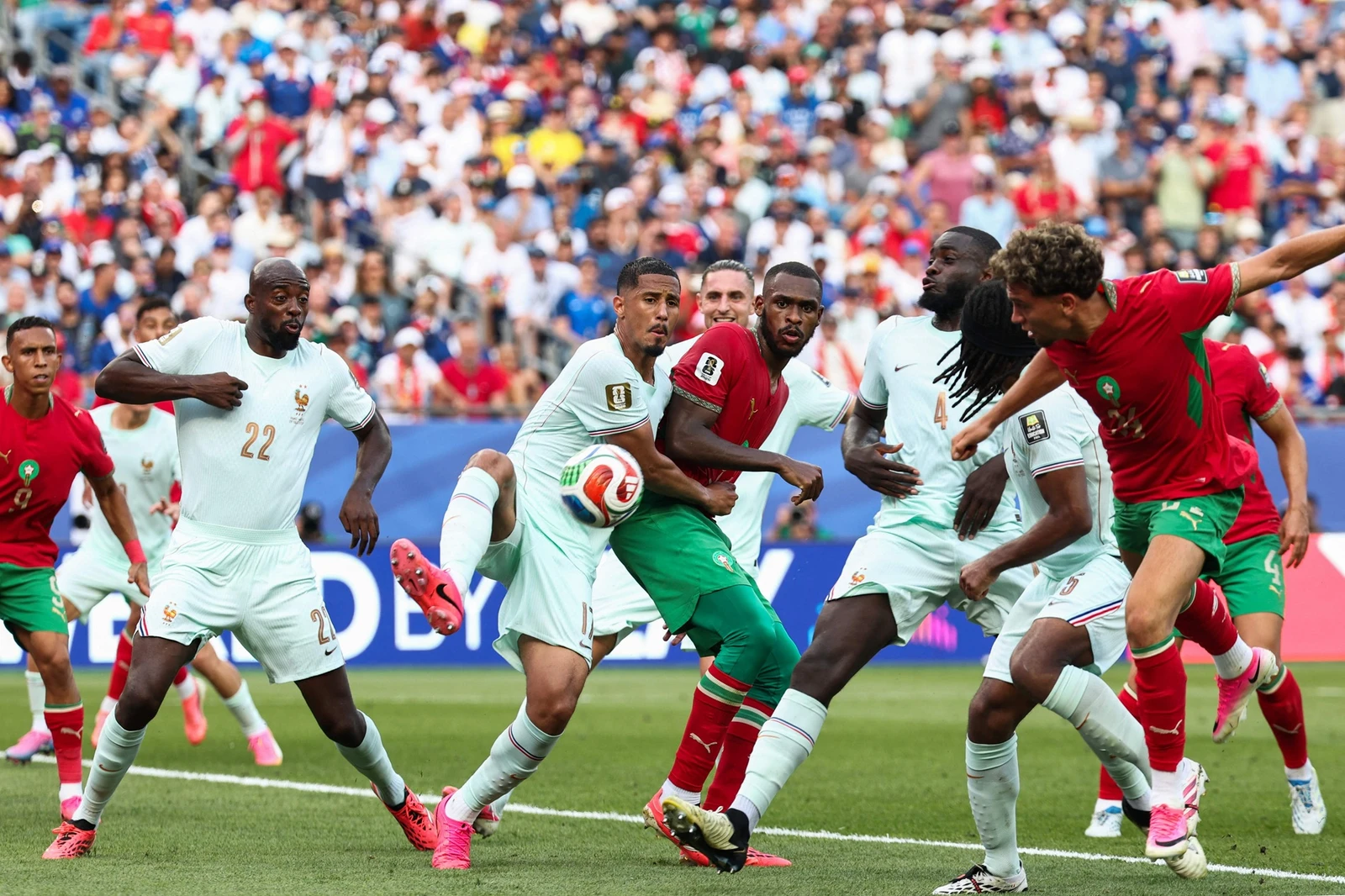 المغرب يكتب فصلًا جديدًا من المجد العربي العالمي.. رحلة ملهمة انتهت أمام فرنسا