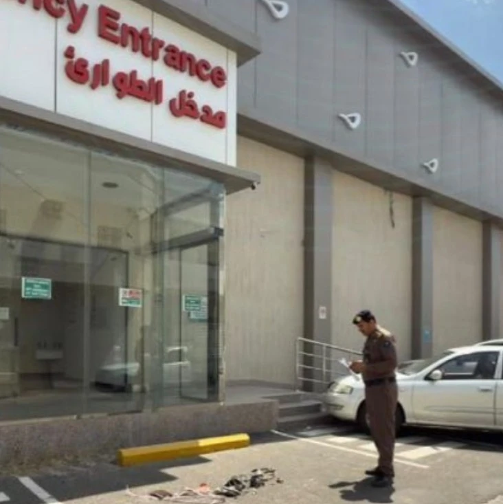سقوط شظايا صاروخ باليستي بخميس مشيط وأضرار محدودة