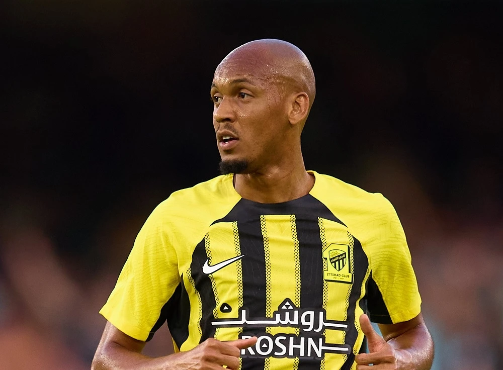 الاتحاد يُنهي رحلة فابينيو ويبحث عن "بديل شاب"