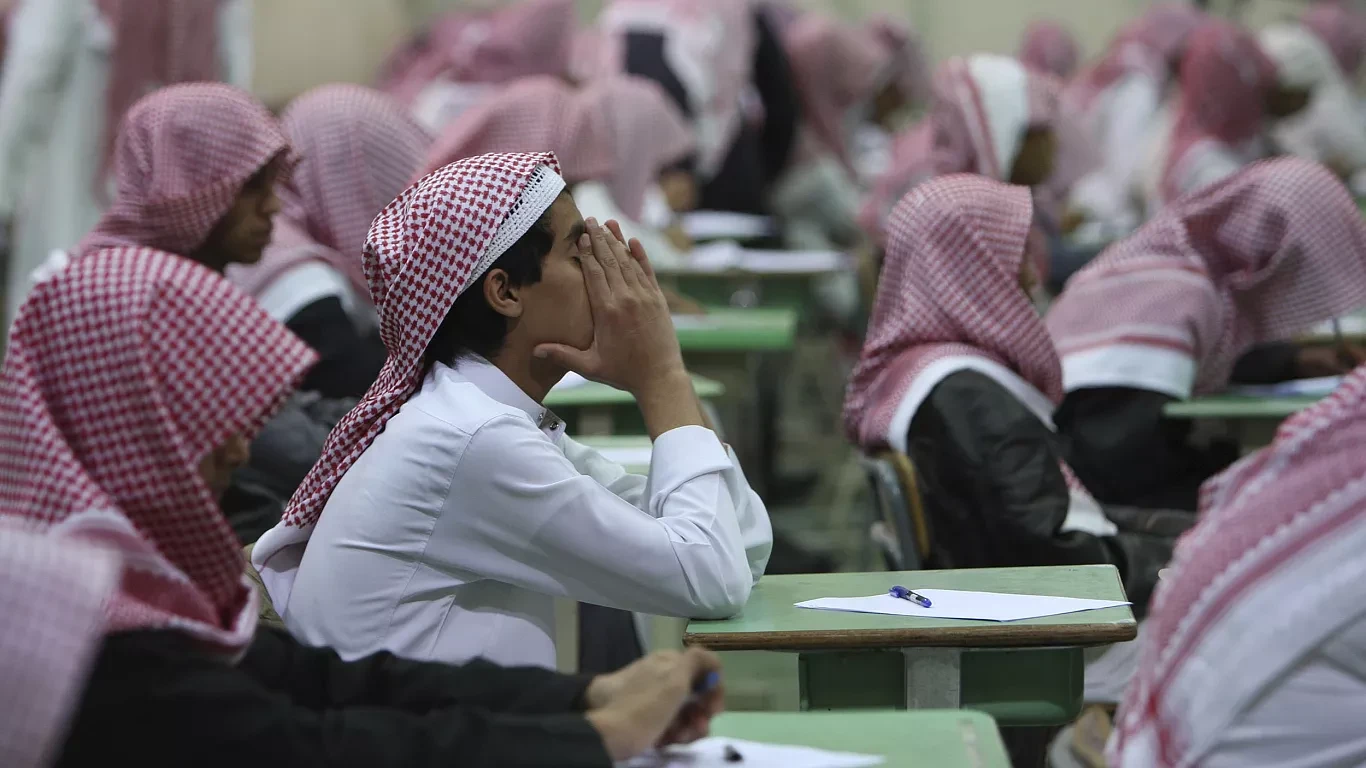 ضبط "ساعة النوم" لأطفالك قبل رنين الجرس والعودة للمدارس 