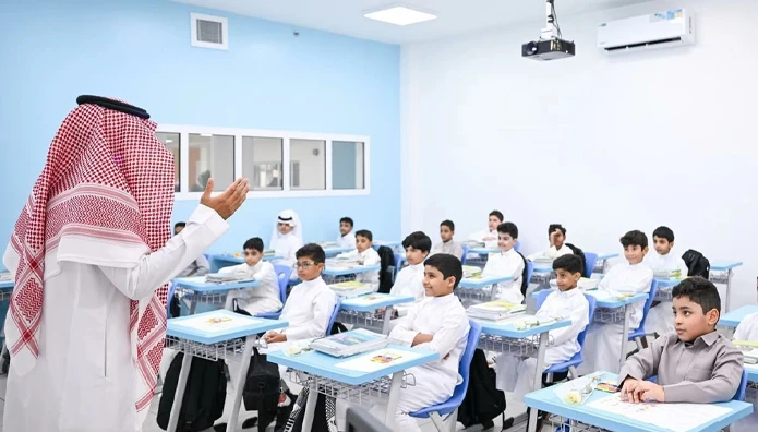 تقاعد 16.3 ألف من المعلمين هذا العام 73% منهم معلمات