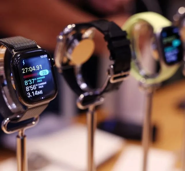 إطلاق تحديث لساعات "Apple Watch" بمميزات جديدة