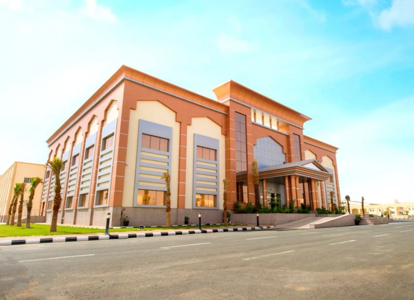 تحويل الدراسة عن بُعد في جامعة الطائف