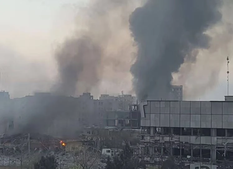 انفجارات في مدينة سيريك الساحلية جنوب إيران