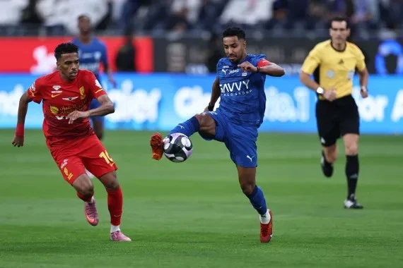 روشن 11.. قمة كروية تجمع الهلال والقادسية