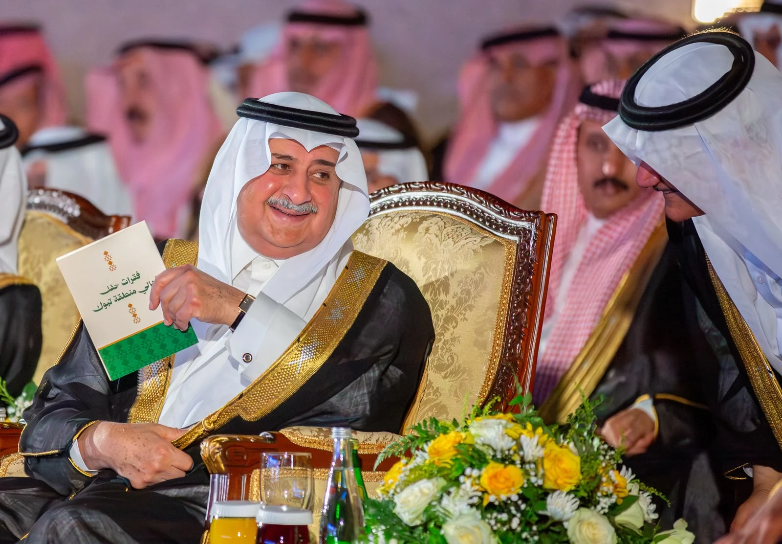 أهالي تبوك يحتفون بعودة الأمير فهد بن سلطان من رحلته العلاجية