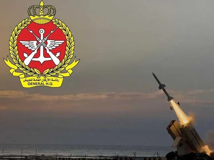الجيش الكويتي يتصدى لأهداف جوية معادية