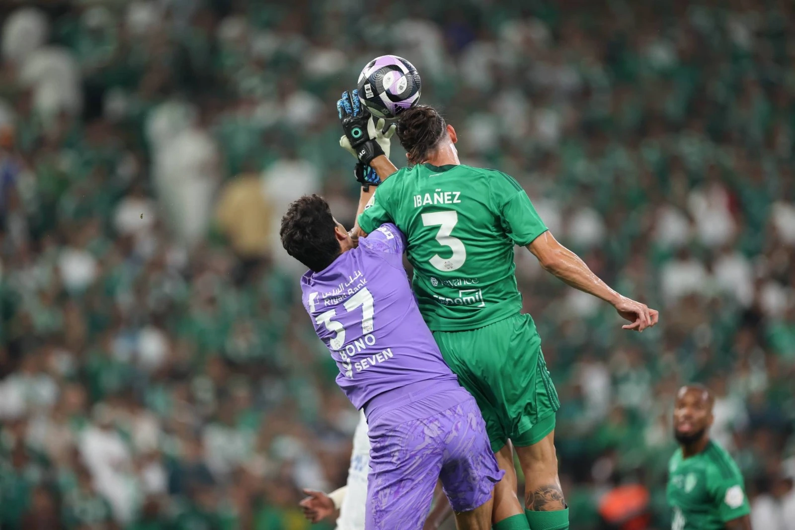 موعد مباراة الهلال والأهلي في كلاسيكو دوري روشن