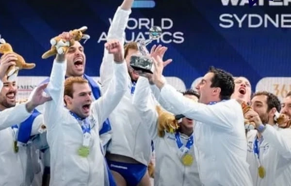 اليونان تتوج بكأس العالم لكرة الماء للرجال للمرة الأولى