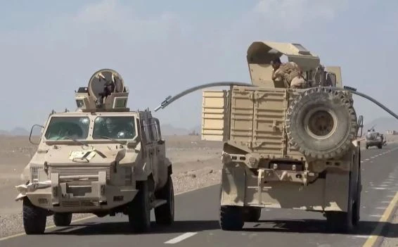 الجيش اليمني يستهدف تجمعات الحوثيين جنوبي مأرب