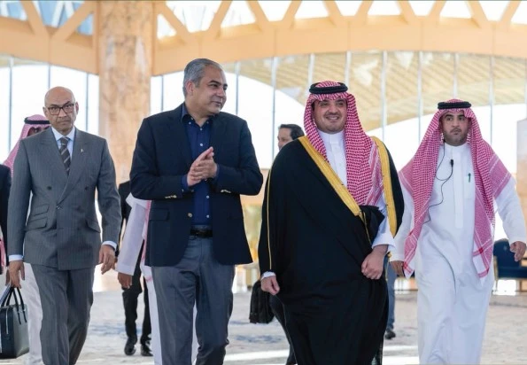 الأمير عبد العزيز بن سعود يستقبل وزير الداخلية الباكستاني في الرياض