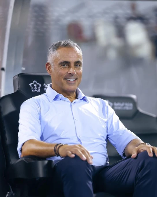  غوميز يكشف أسباب خسارة الخليج بخماسية أمام الهلال