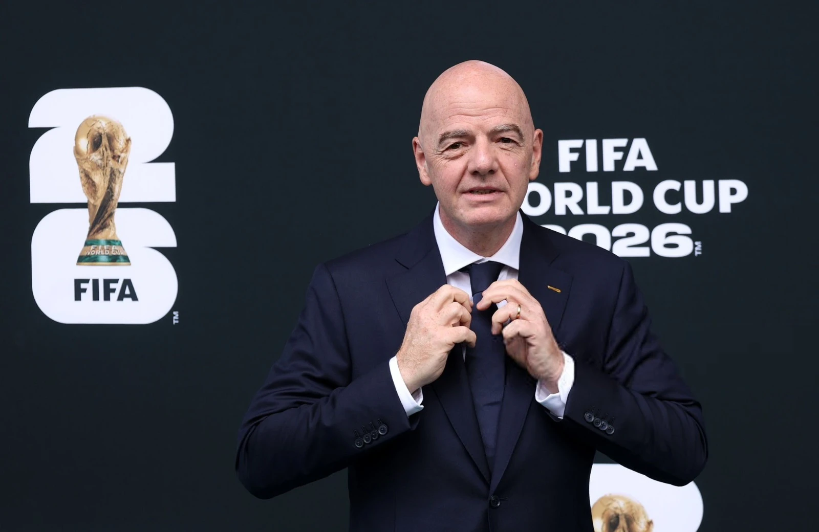 إنفانتينو يحظى بدعم أبرز مسؤولي كرة القدم في أفريقيا