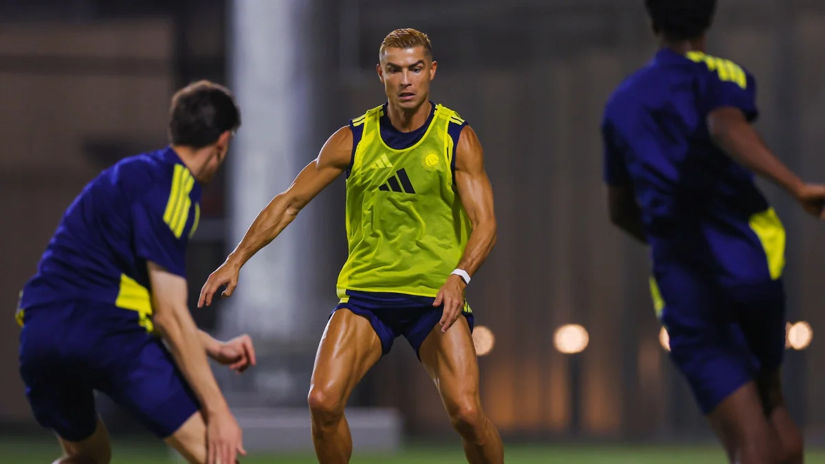 النصر يختتم تدريباته في الرياض قبل مواجهة الاتحاد