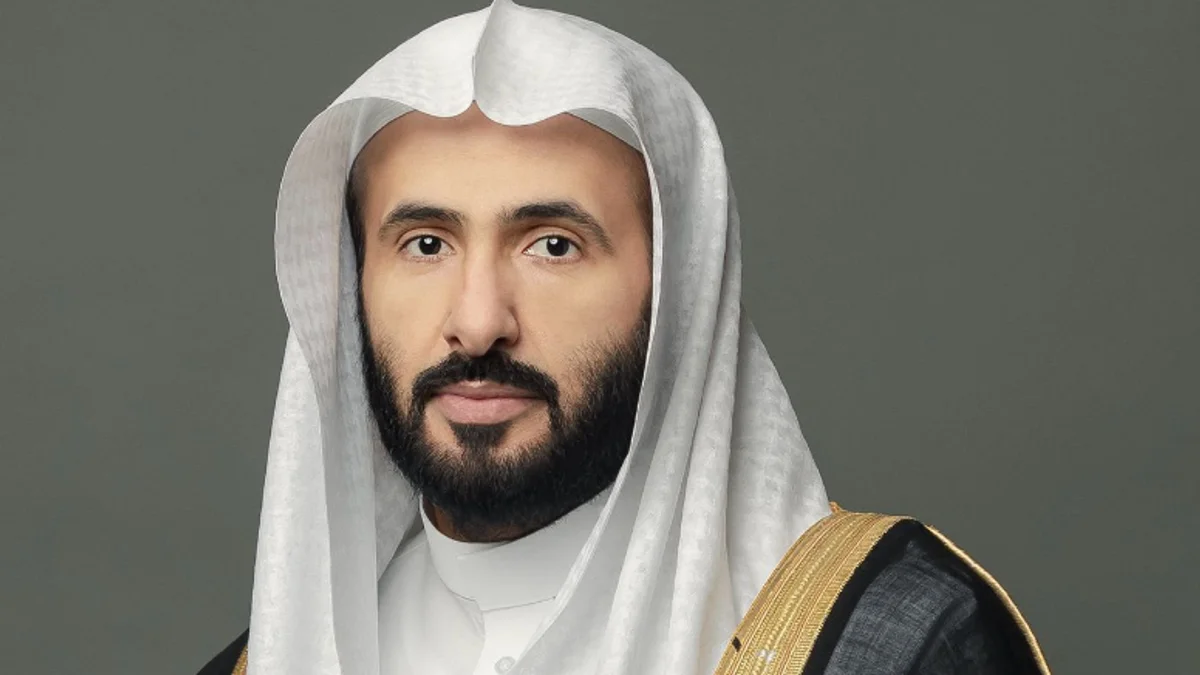 "العدل" تصدر شرح نظام المعاملات المدنية في 4 أجزاء
