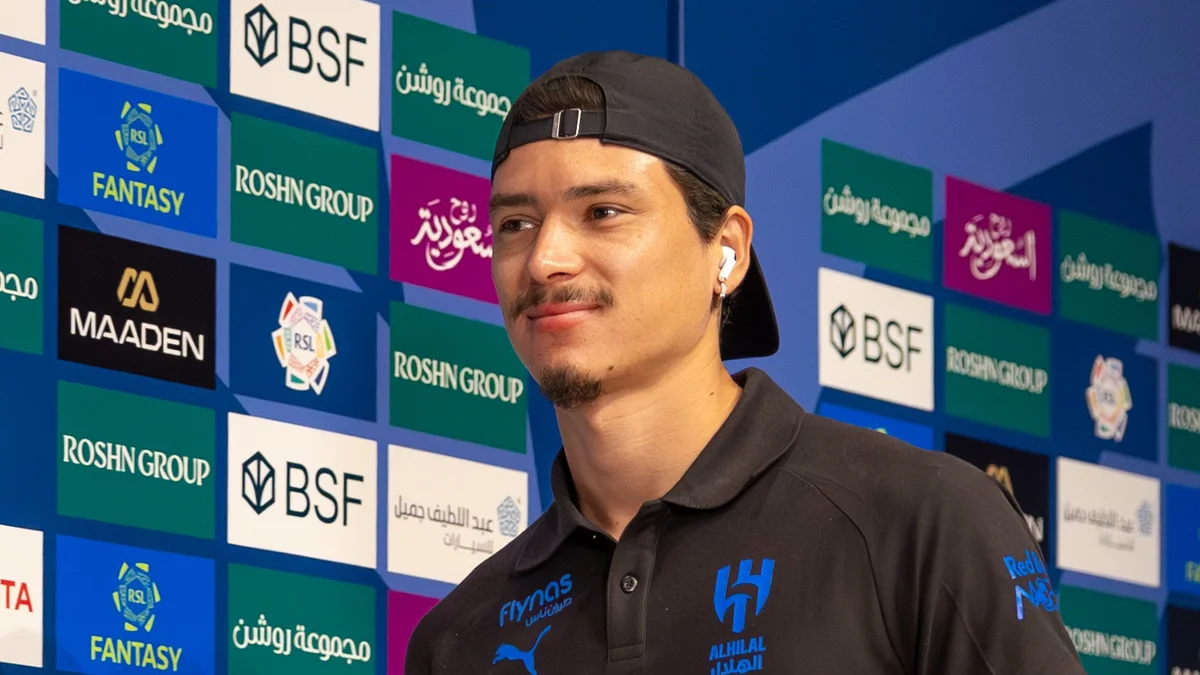 بعد ضم صلاح.. هل ينجح طرابزون في خطف نونيز من الهلال؟