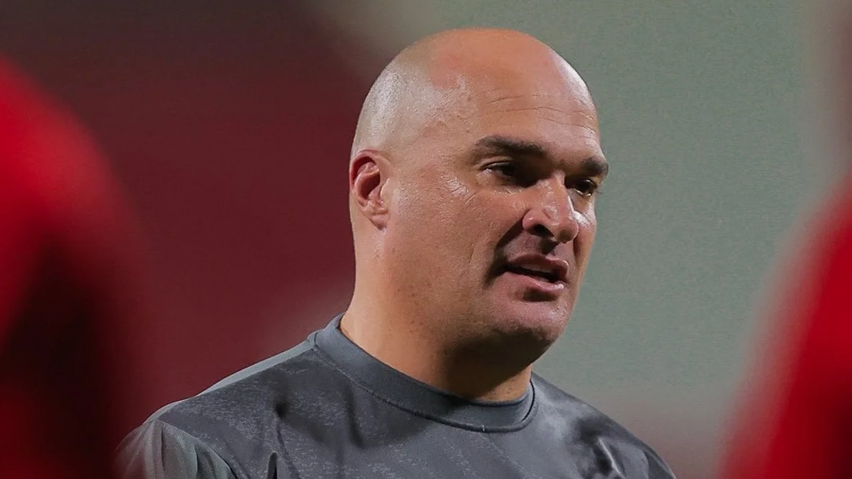 مدرب الرائد: تعاملنا مع الهلال بواقعية.. ونعشق التحديات
