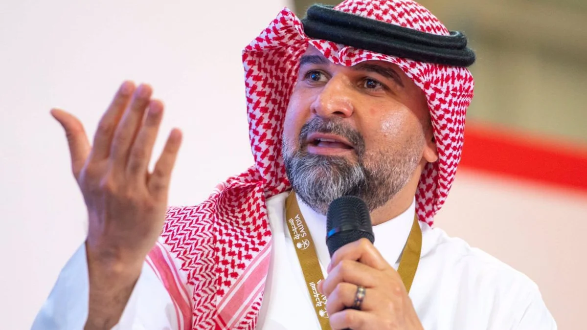 انتهاء مهام فهد سندي والعمودي من إدارة الاتحاد بعد انتقال الملكية