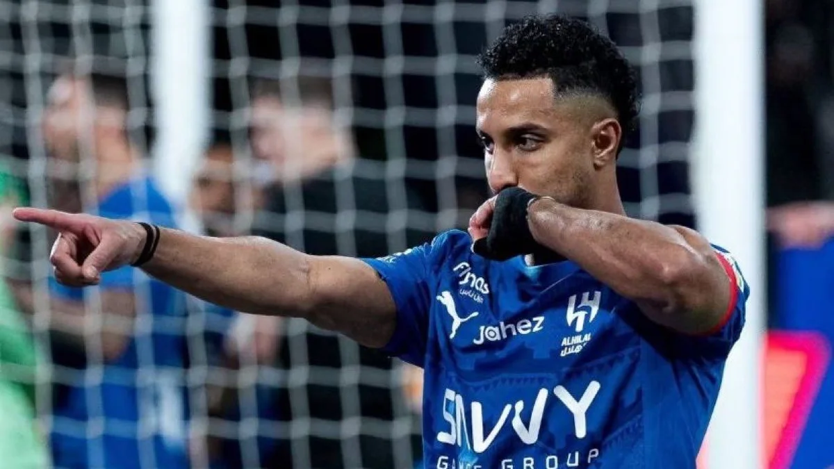 شكوك بشأن لحاق سالم الدوسري بكلاسيكو الاتحاد