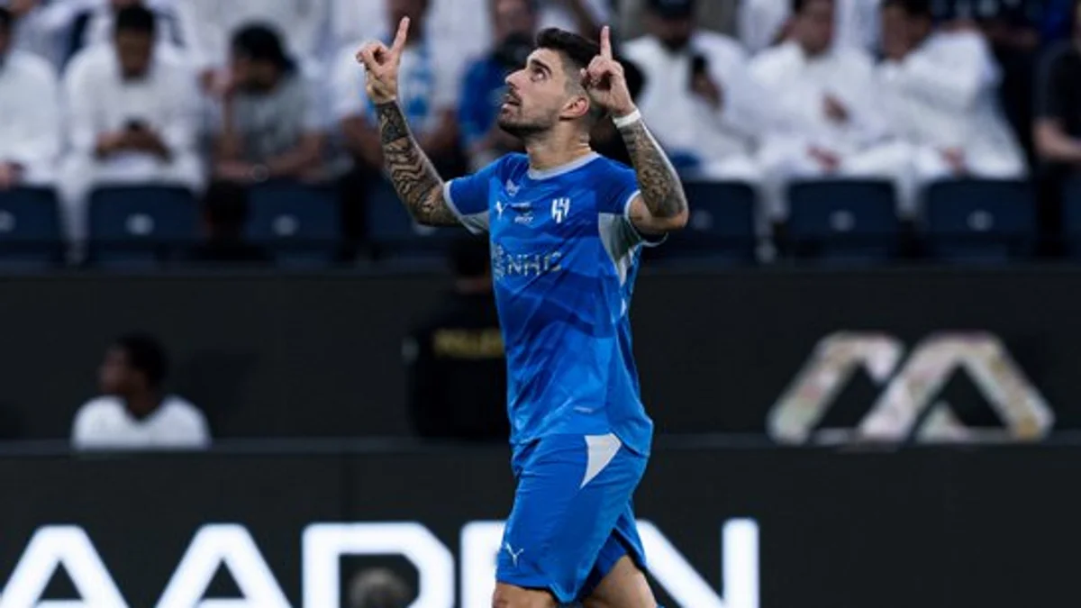 الهلال يواصل سجله التاريخي في افتتاحيات دوري المحترفين