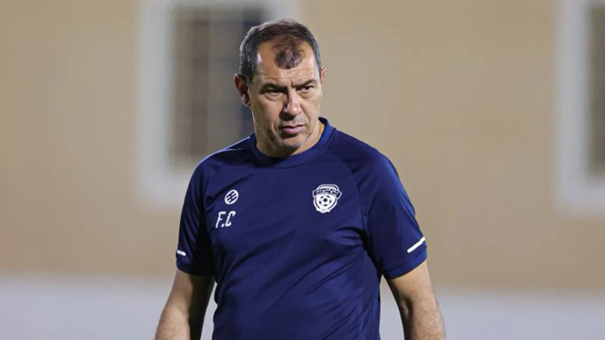 كاريلي: الهلال أفضل فريق في الخليج.. ولا يقف على لاعب معين