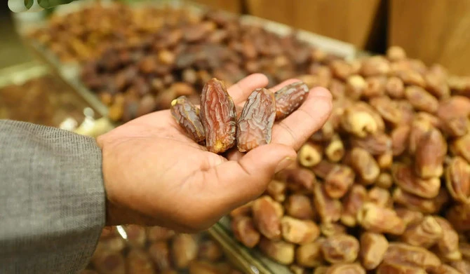 サウジアラビア、93カ国でデーツを販売