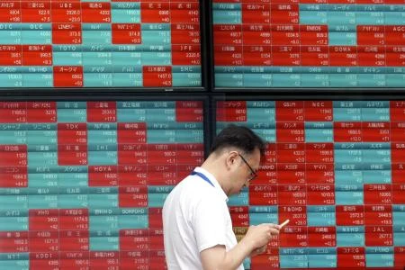 円高懸念で日経平均が下落、米連邦公開市場委員会を前に