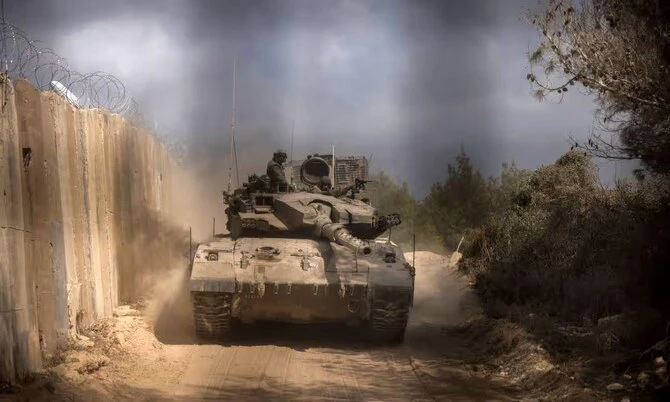 イスラエルの戦車がレバノン南部のキアム近郊に進入