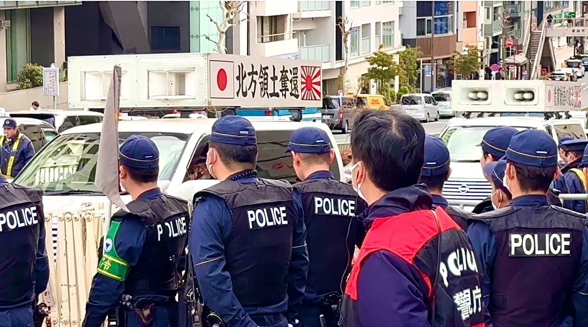 右翼 団体