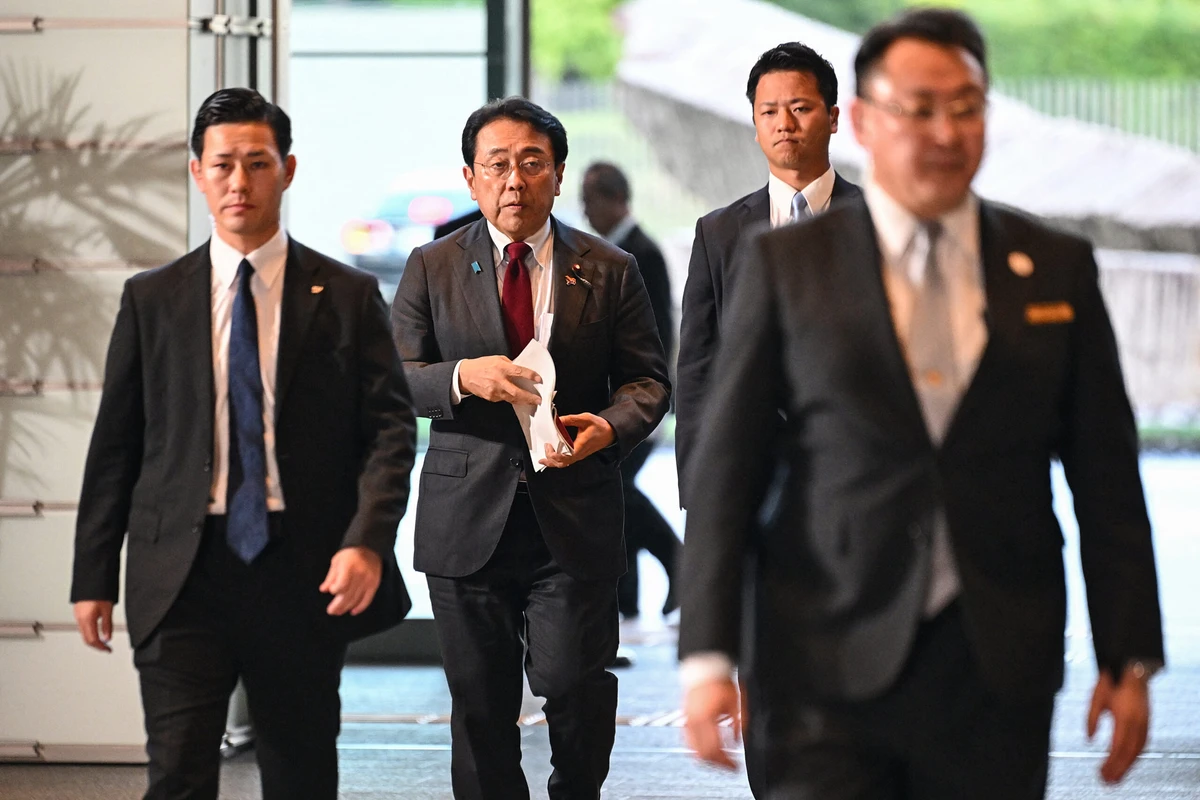 デフレ脱却を宣言する準備が整った、と赤沢経済再生担当相