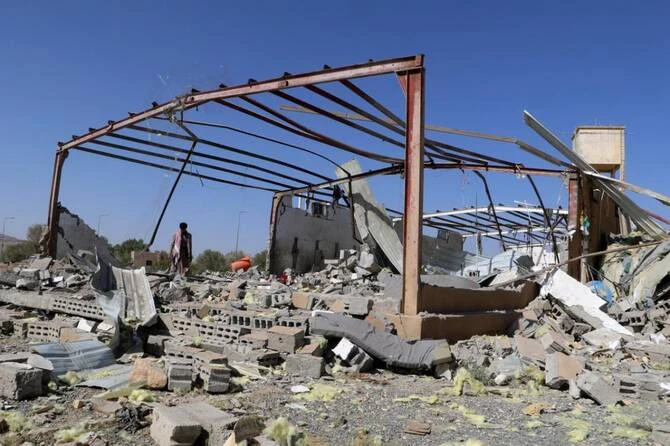 イスラエル、ベングリオン空港へのフーシ派の攻撃を受けイエメンを攻撃
