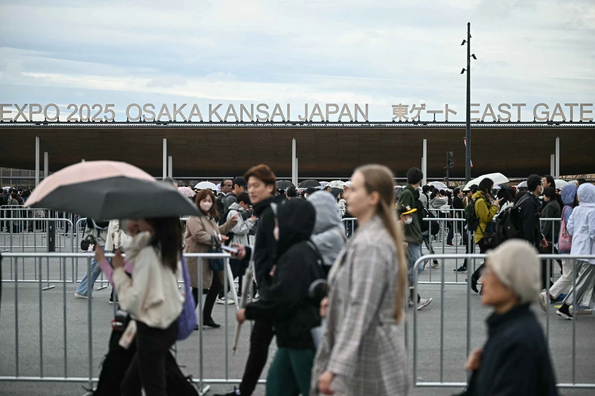 2025年日本万国博覧会に85年前のチケットで入場した男性