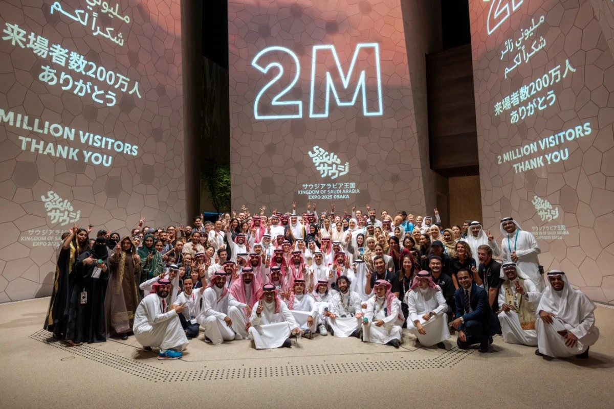 EXPO 2025 OSAKA サウジアラビア館100万人訪問者のバージョン。 2025年万博のサウジアラビア・パビリオン、来場者200万人を達成
