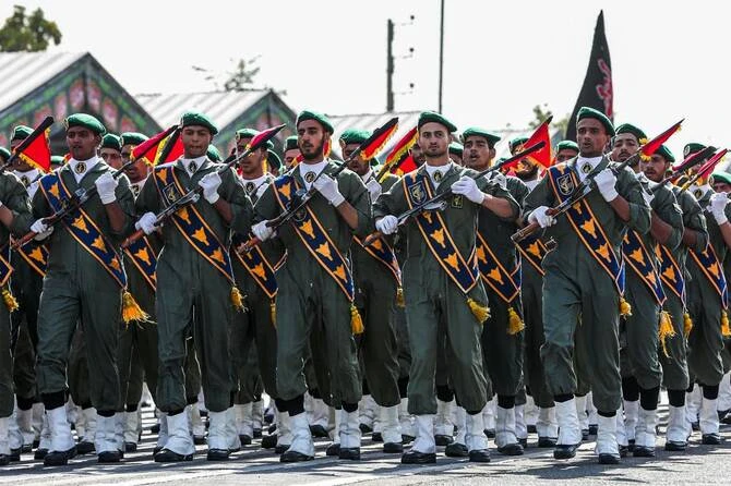 列兵 イラン革命防衛隊 IRGC 制服 上下セット+キャップ60サイズ EU、イラン革命防衛隊を「テロ組織」に指定