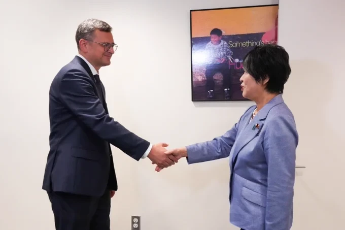Japan FM meets Ukrainian counterpart
