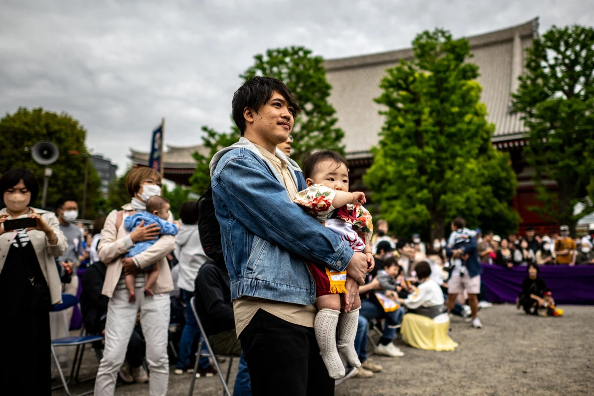 Japan to introduce online birth registration system