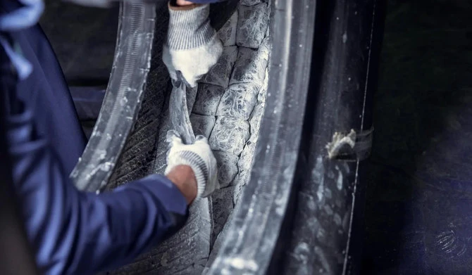 In recent operations throughout the Kingdom, Saudi authorities have made several drug-related arrests and confiscations. (SPA)