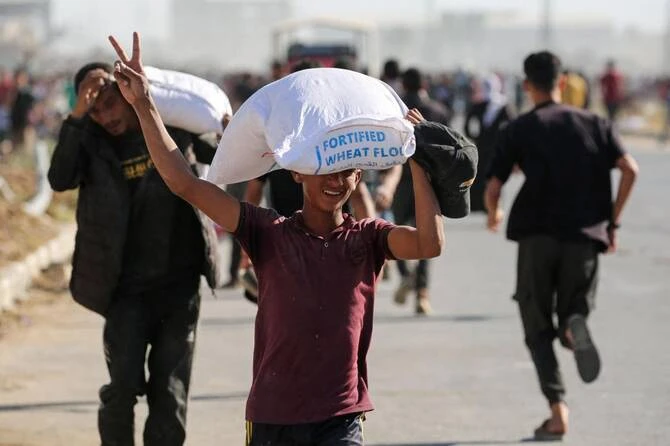 UN condemns ‘armed individuals’ for looting medical supplies in Gaza