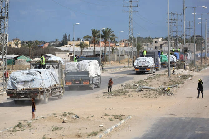 Border crossing to stay closed, Israel says, as US alleges Hamas ceasefire violation