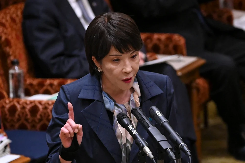 Japan PM vows to underpin yen by boosting economic competitiveness