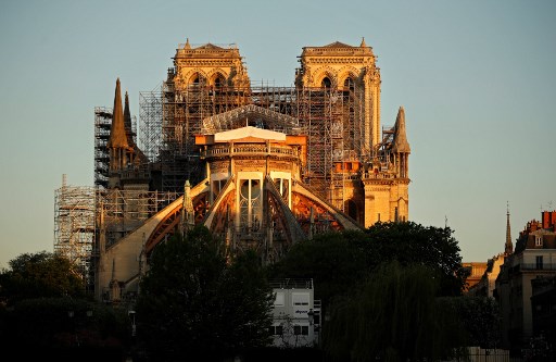 Notre-Dame: "consensus" pour une reconstruction "à l'identique"