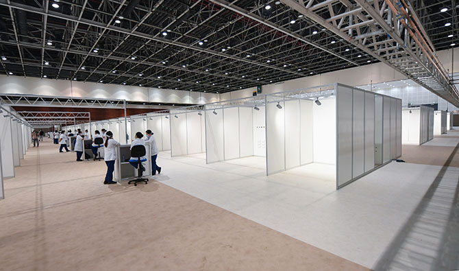 Les expositions passent au numérique pendant que leurs sites font fonction d’hôpitaux en raison du COVID-19. Photo Karim SAHIB / AFP