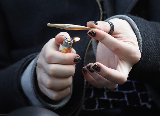 Consommateurs de cannabis et autres drogues, la fin de la récré ? (Bruce Bennett/Getty Images via AFP)