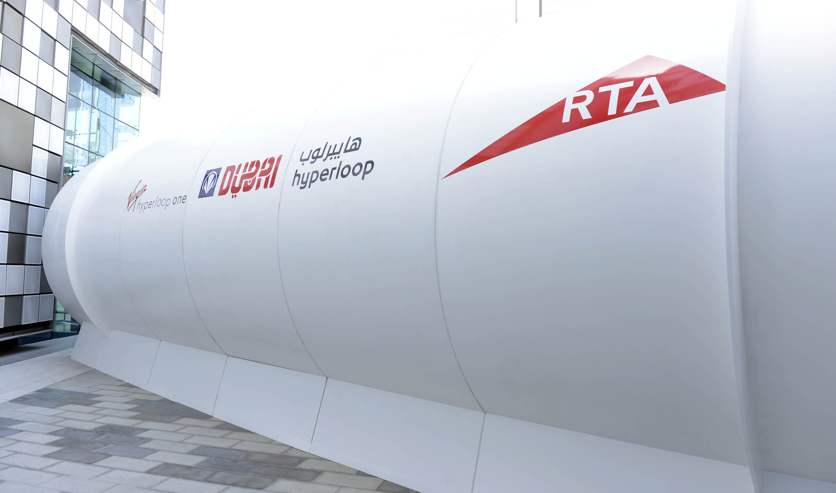 EAU: Hyperloop franchit une nouvelle étape vers la réalité