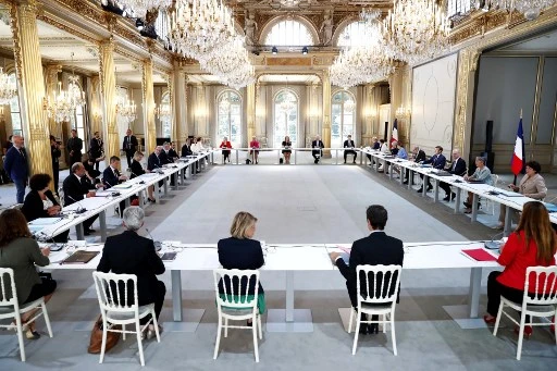 Premier rendez-vous du gouvernement Castex avec les parlementaires